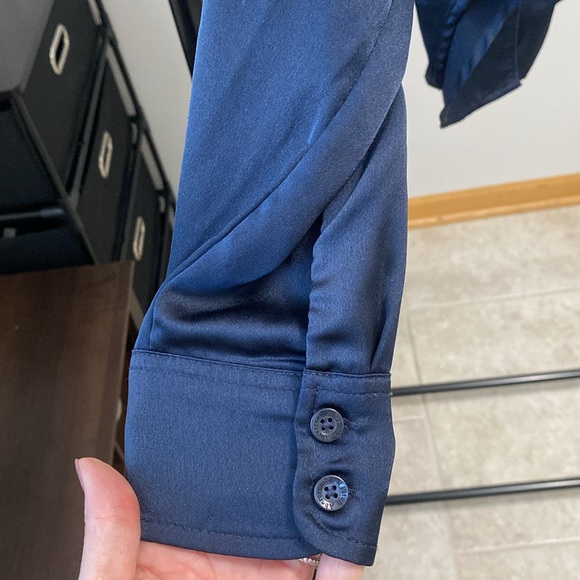 Abercrombie and Fitch dark blue satin blouse. Perfect for work! - Picture 5 of 5